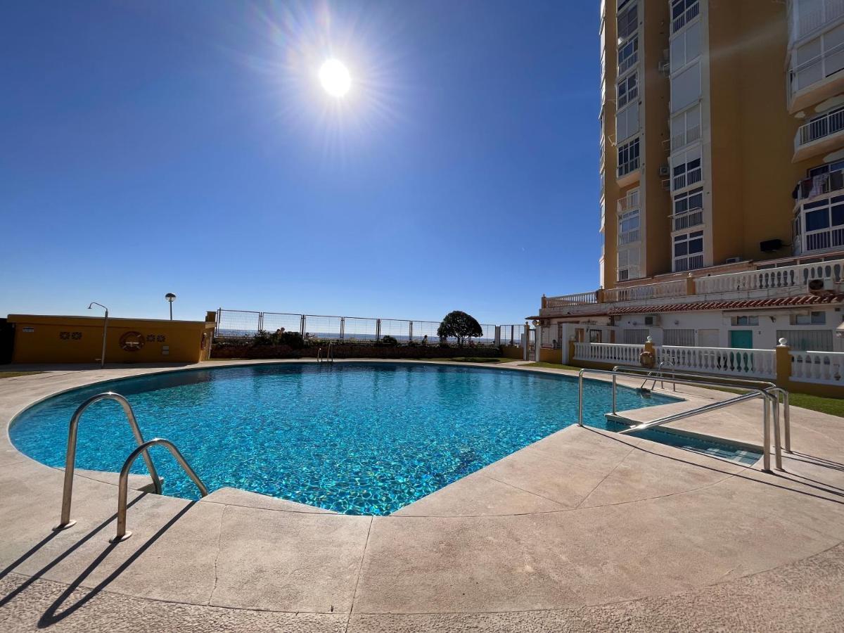 Beachfront Apartment Near Marbella Sitio de Calahonda Екстер'єр фото